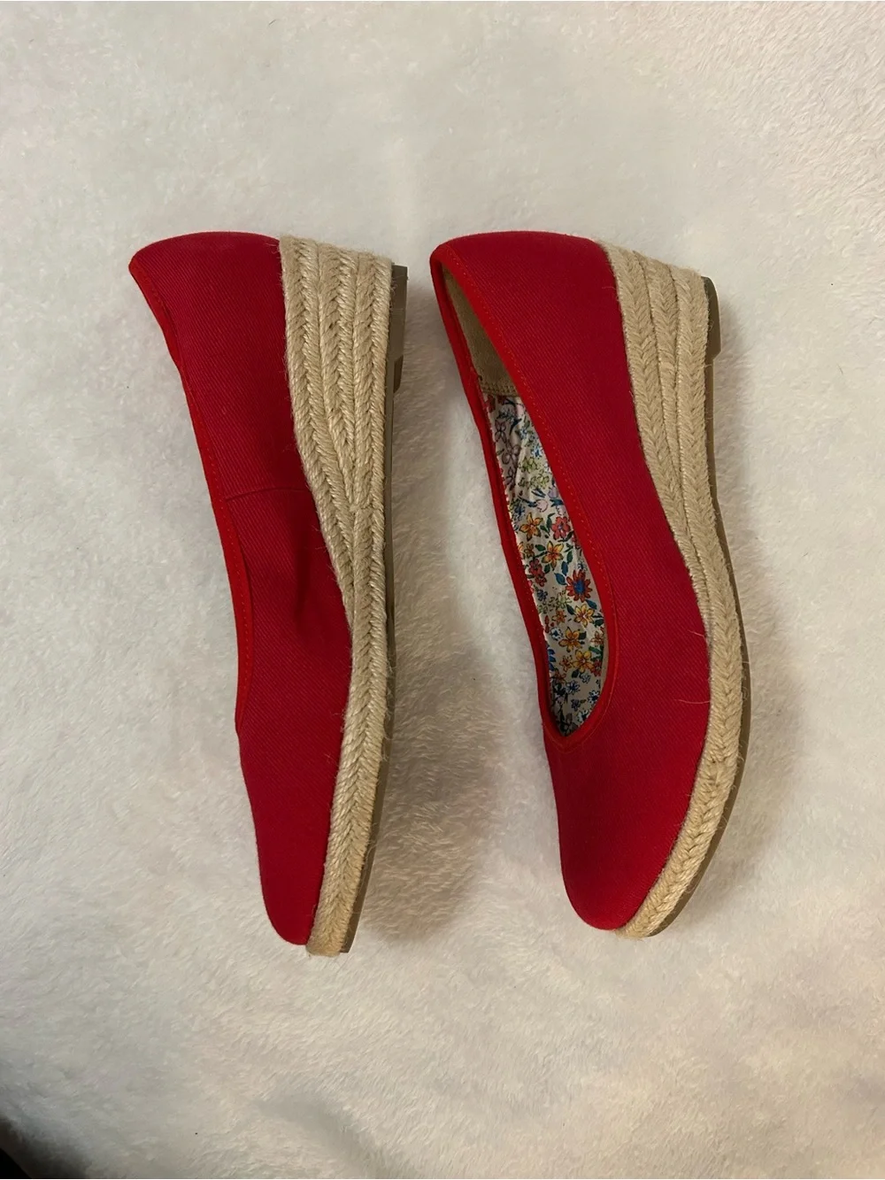 LifeStride Velocity 2.0 Red Espadrille Wedge Pumps Women’s Size 8
